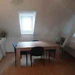 Ubytování v soukromí Gemuetliche Dachwohnung St. Gallen
